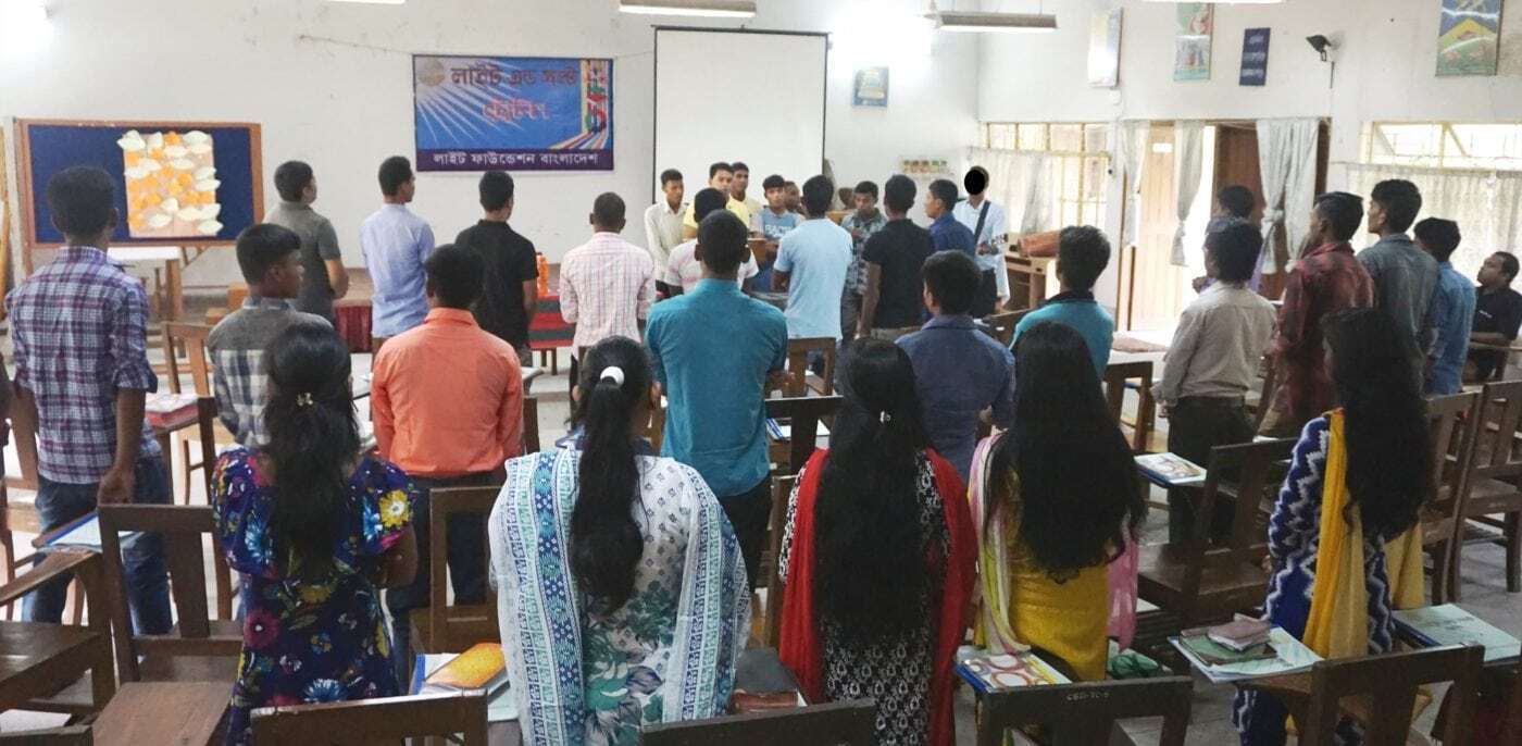 24.8.2026 – Palveta koos bangladeshlase Hoseniga
